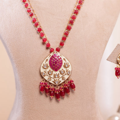 Aneesha Pendant Set