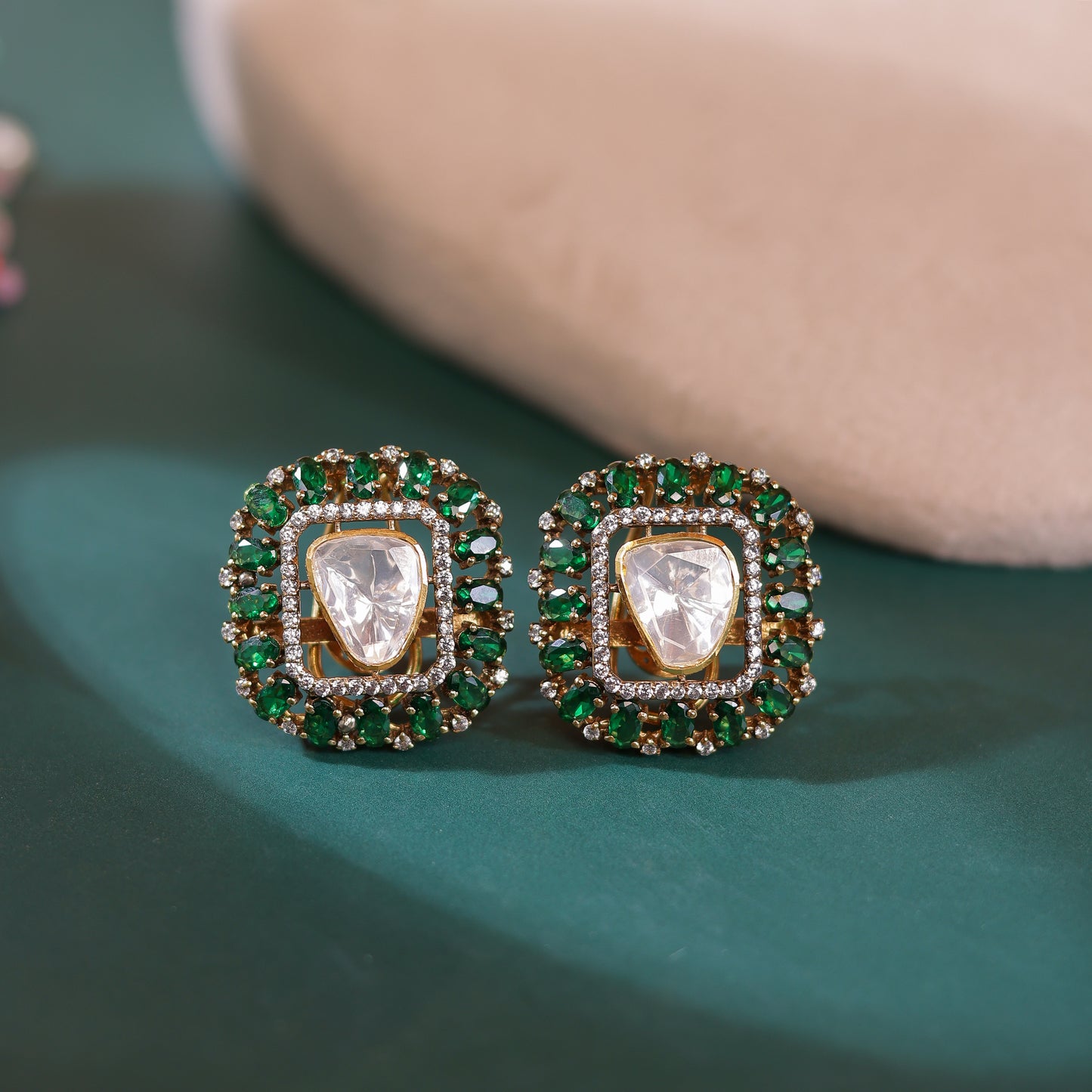 Arushi Emerald Stud Earrings